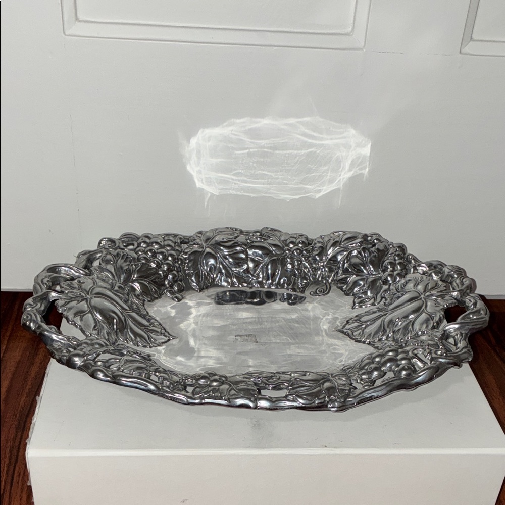 Arthur Court Collection- The Grape (Aluminum, Hollowware)